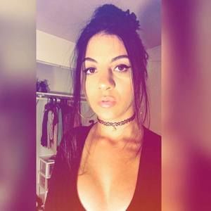 Meet your Posher, Daniela